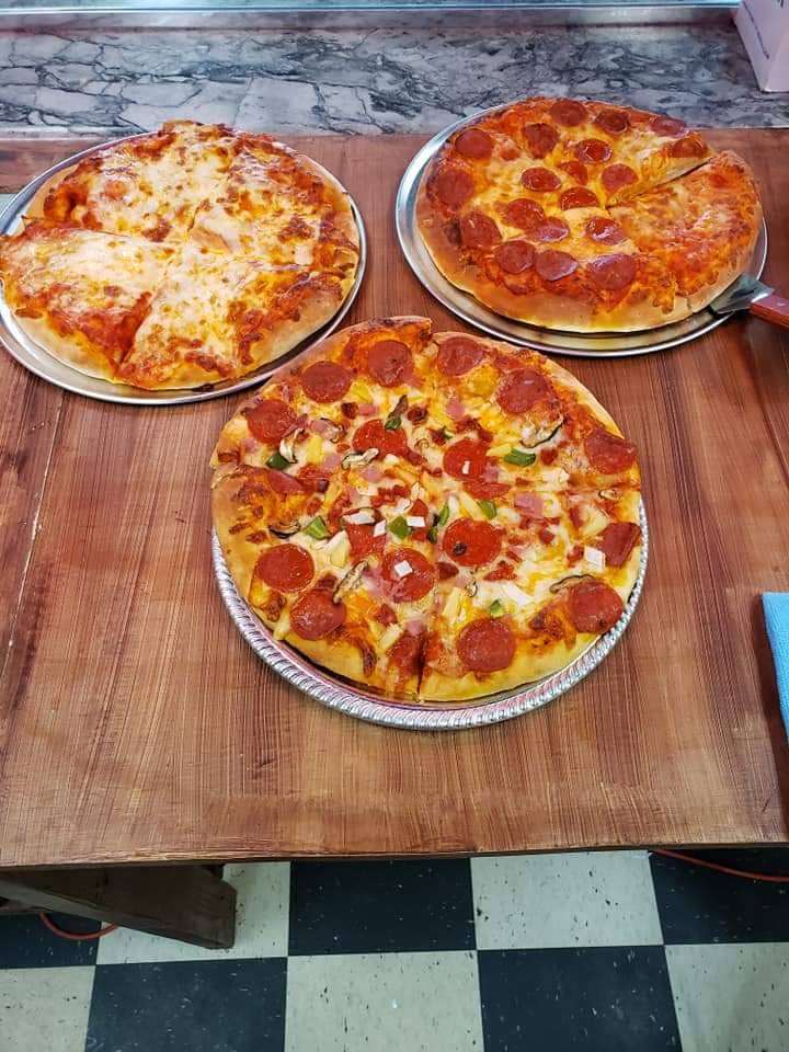 Cienfuegos Pizzería Cubana | restaurant | 6014 Radio Rd, Naples, FL 34104, USA | 2398880960 OR +1 239-888-0960