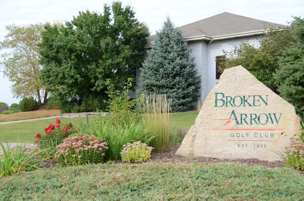 Broken Arrow Golf Club | restaurant | 16325 Broken Arrow Dr, Lockport, IL 60441, USA | 8158368858 OR +1 815-836-8858