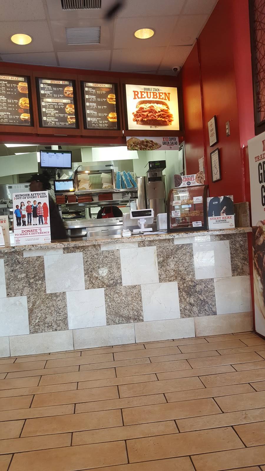 Arbys | restaurant | 14689 La Paz Dr, Victorville, CA 92392, USA | 7609510900 OR +1 760-951-0900