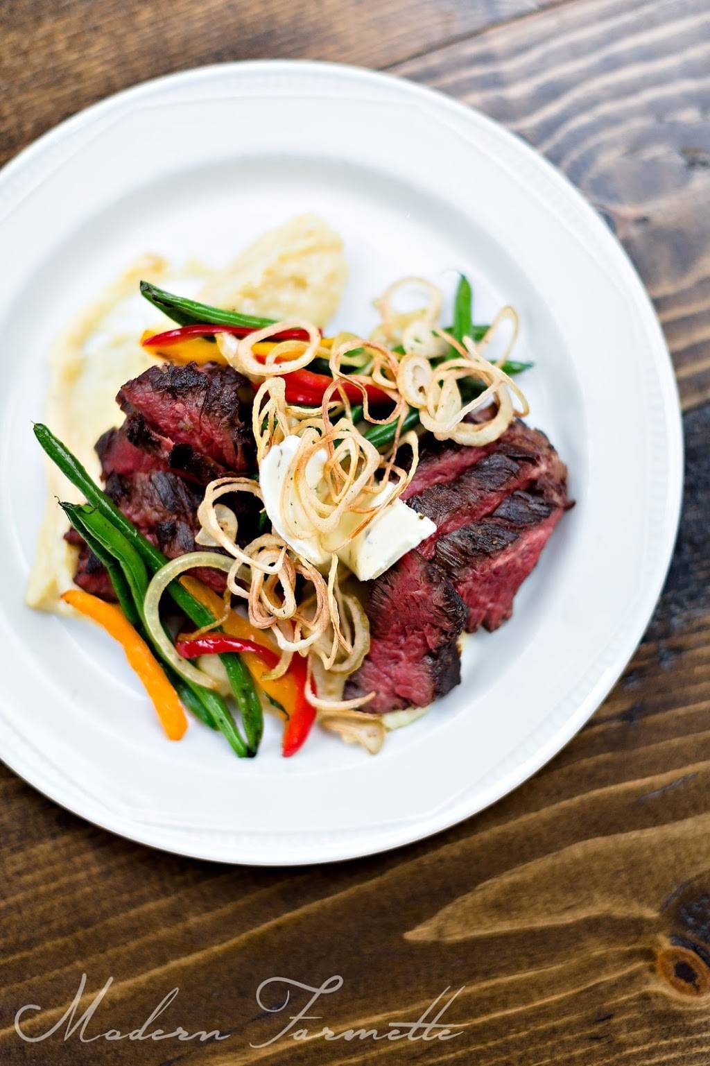 Farmhouse on North | restaurant | 117 North Ave, Barrington, IL 60010, USA | 8473873408 OR +1 847-387-3408