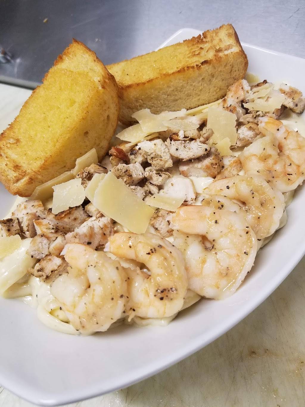 Brass Lantern | restaurant | 6201 E McKinley Ave, Tacoma, WA 98404, USA | 2533145624 OR +1 253-314-5624