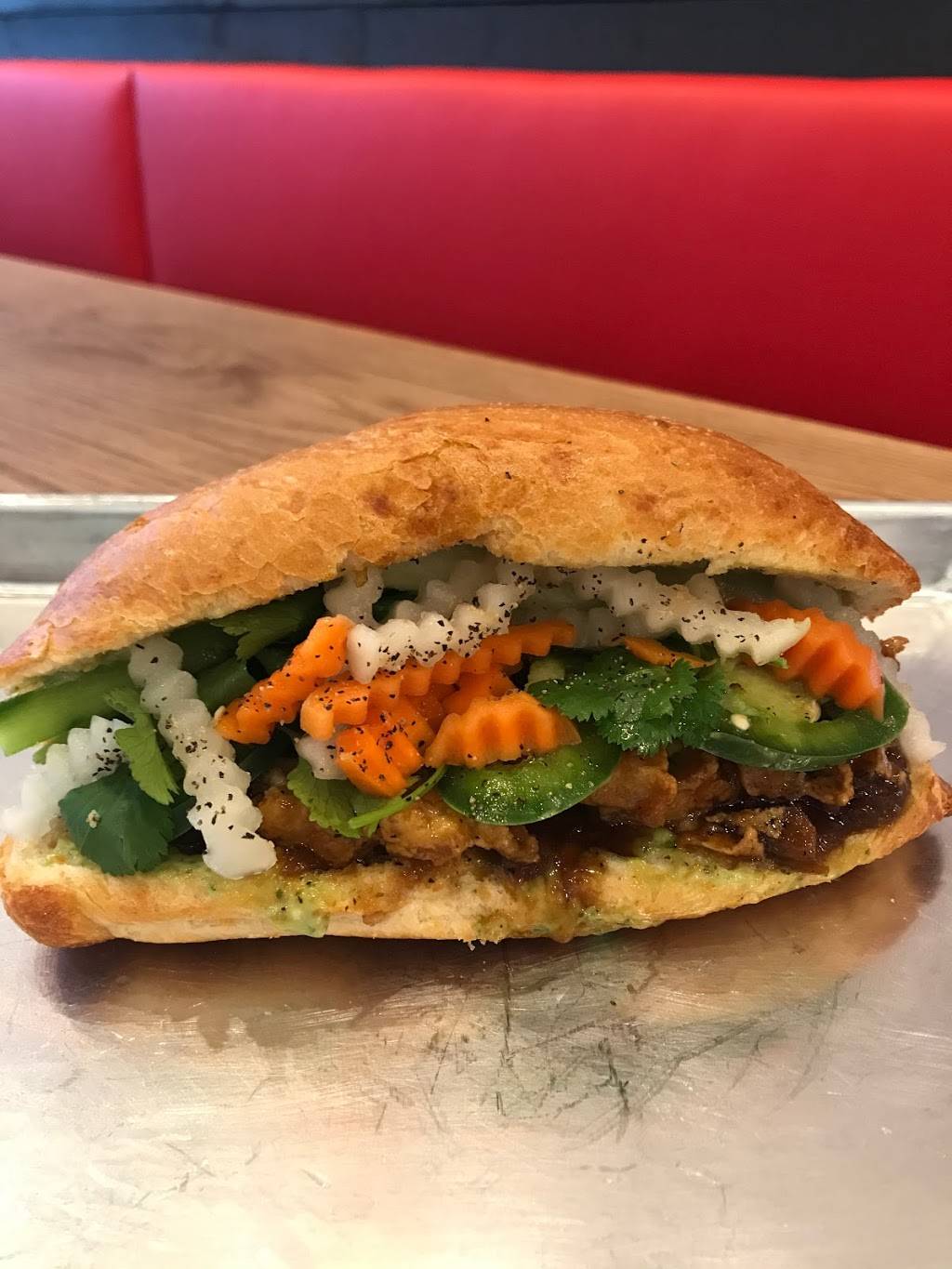 Saigon Box | restaurant | 6363 Dallas Pkwy #106, Frisco, TX 75034, USA | 2144942035 OR +1 214-494-2035