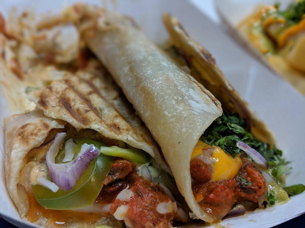 Curry Kona Fusion Food | restaurant | 4555 Hopyard Rd, Pleasanton, CA 94588, USA | 9253990599 OR +1 925-399-0599