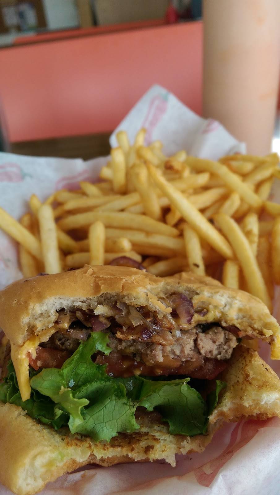 Bartels Giant Burger | restaurant | 22355 Corning Rd, Corning, CA 96021, USA | 5308242788 OR +1 530-824-2788