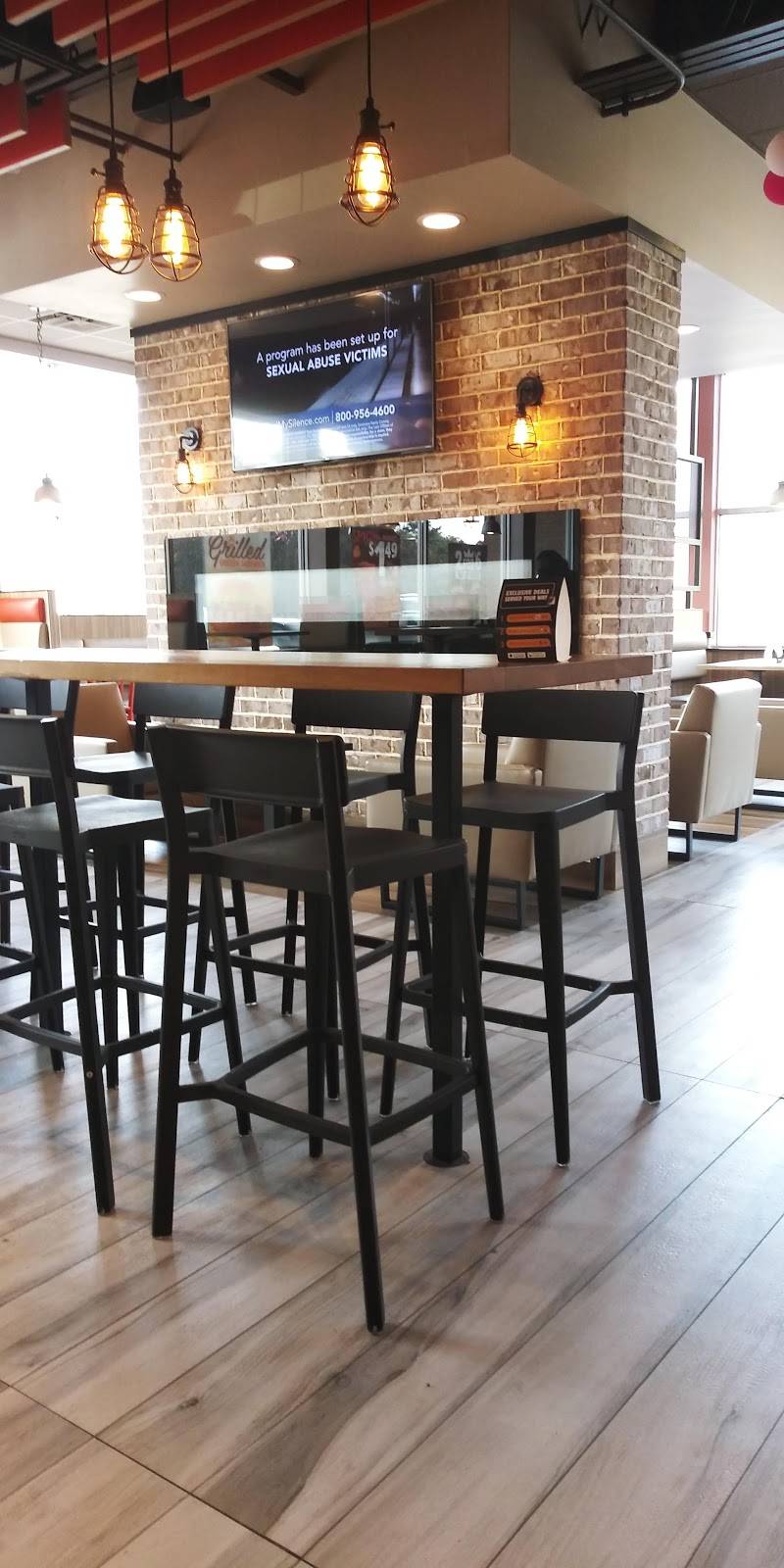 Burger King | restaurant | 500 Waverly Ave, Patchogue, NY 11772, USA | 6312070050 OR +1 631-207-0050