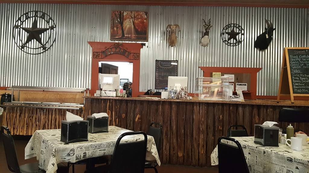 Longhorn Cafe | cafe | 23596 US-290, Harper, TX 78631, USA | 8308644328 OR +1 830-864-4328