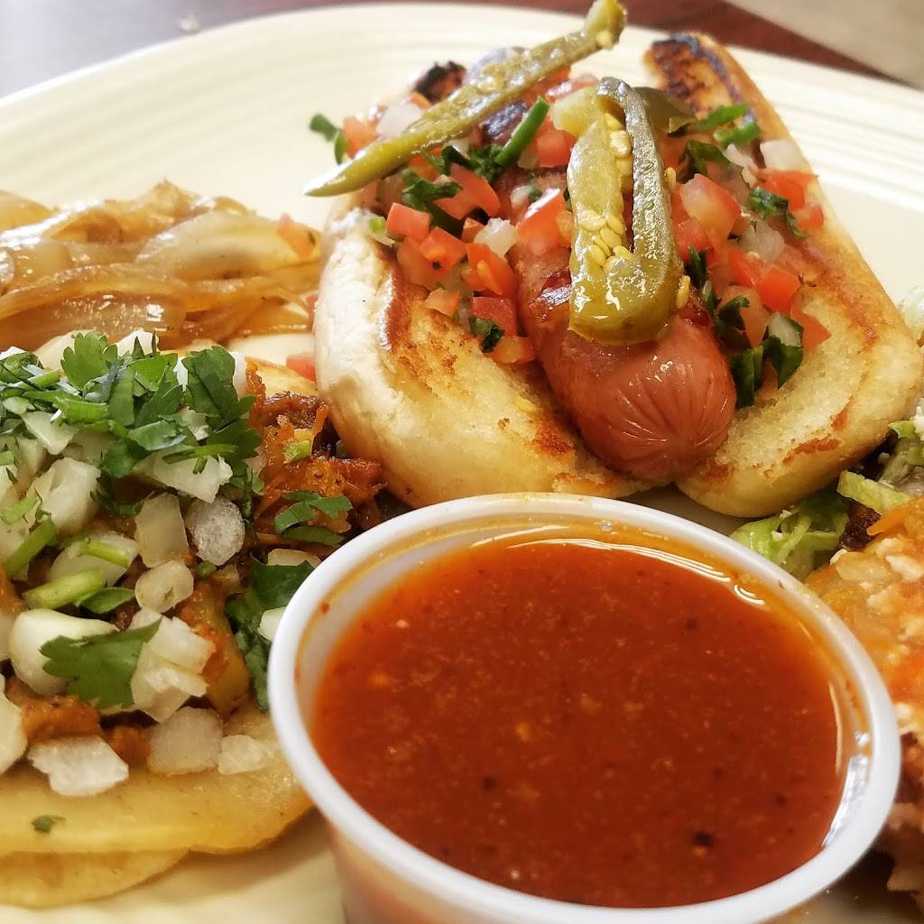 Tacos La Carreta | restaurant | 9010 W Flamingo Rd A, Las Vegas, NV 89147, USA | 7028890702 OR +1 702-889-0702