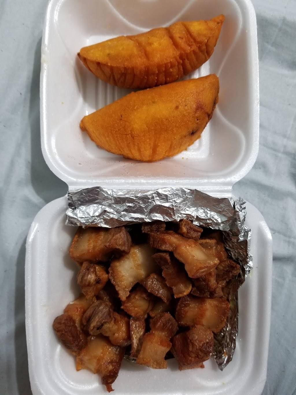 Pollo Brasa y Sazon | restaurant | 1618 W 68th St, Hialeah, FL 33014, USA | 3055120290 OR +1 305-512-0290