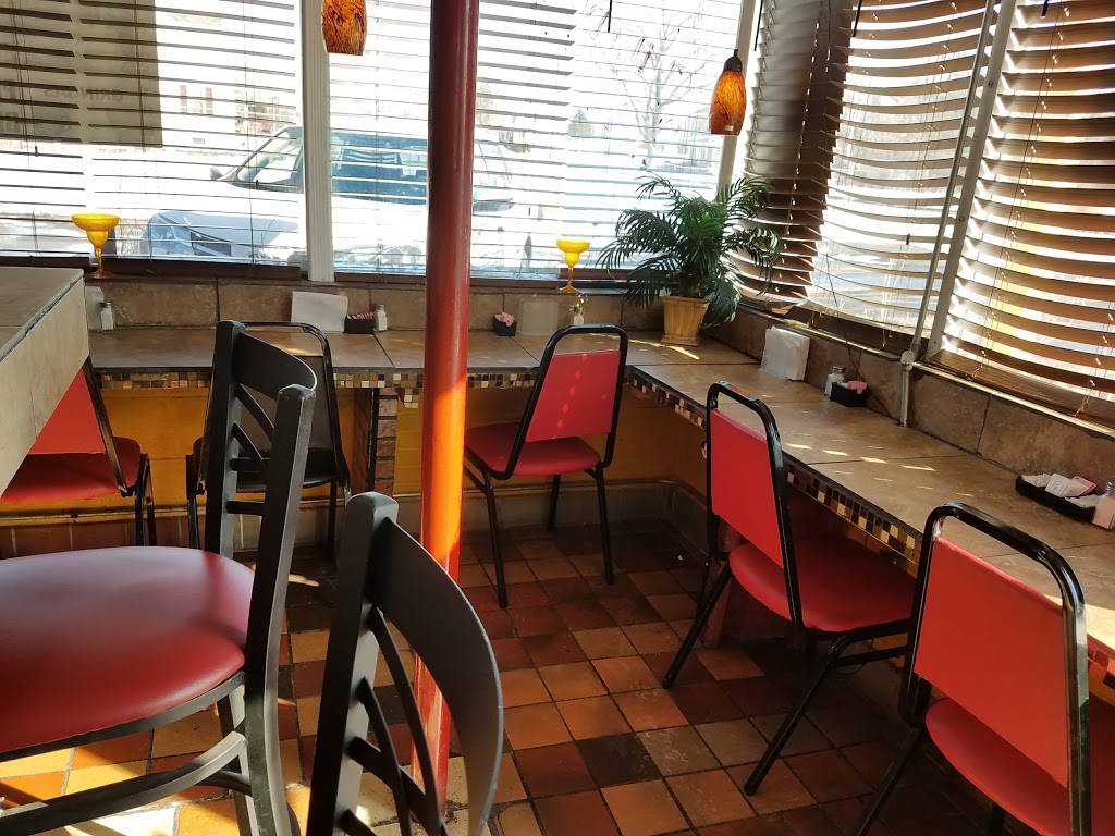 Burrito King | restaurant | 2307 Valley Pike, Dayton, OH 45404, USA | 9372359970 OR +1 937-235-9970