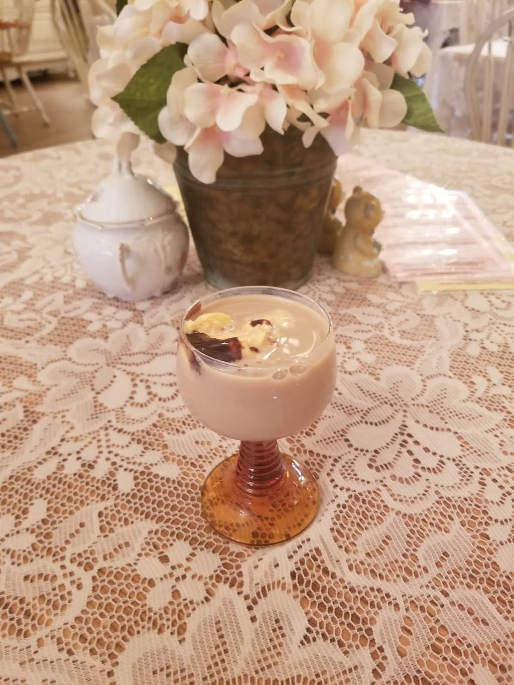 Dianes Creations & Tea Room | restaurant | 114 Broadway, Kissimmee, FL 34741, USA | 4072014733 OR +1 407-201-4733