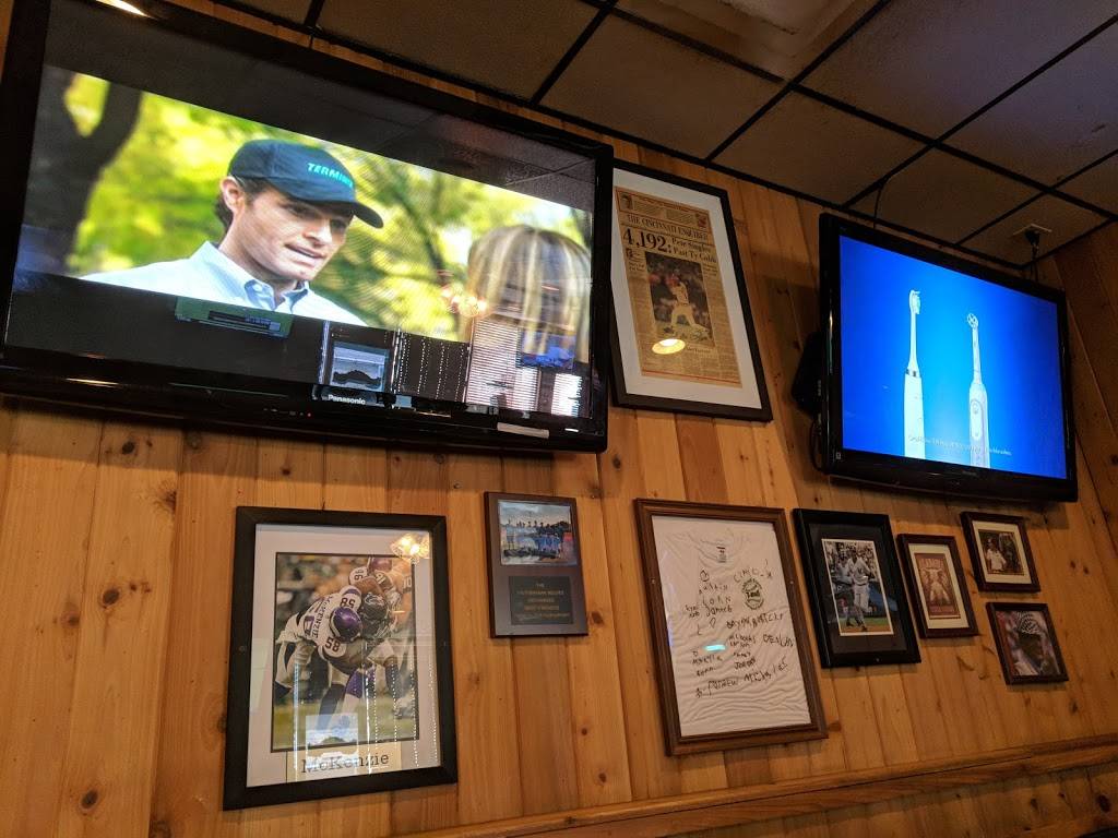 Beef O Bradys | restaurant | 16773-16775 Fishhawk Blvd, Lithia, FL 33547, USA | 8136510388 OR +1 813-651-0388