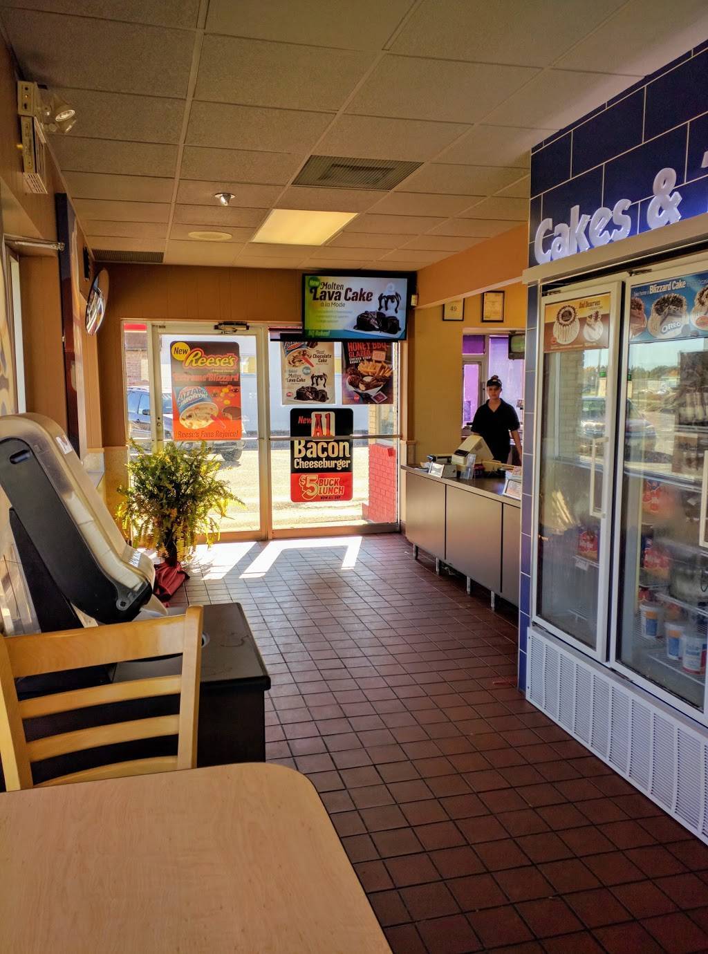 Dairy Queen Grill & Chill | restaurant | 17650 MN-65, Ham Lake, MN 55304, USA | 7634343400 OR +1 763-434-3400