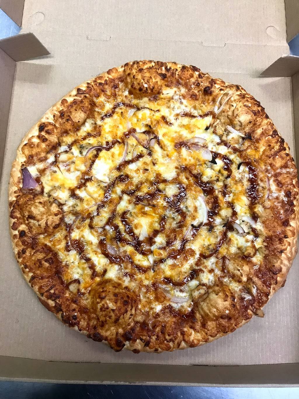 Le Vera Pizza | restaurant | 4806 Charlotte Pike, Nashville, TN 37209, USA | 6153864907 OR +1 615-386-4907