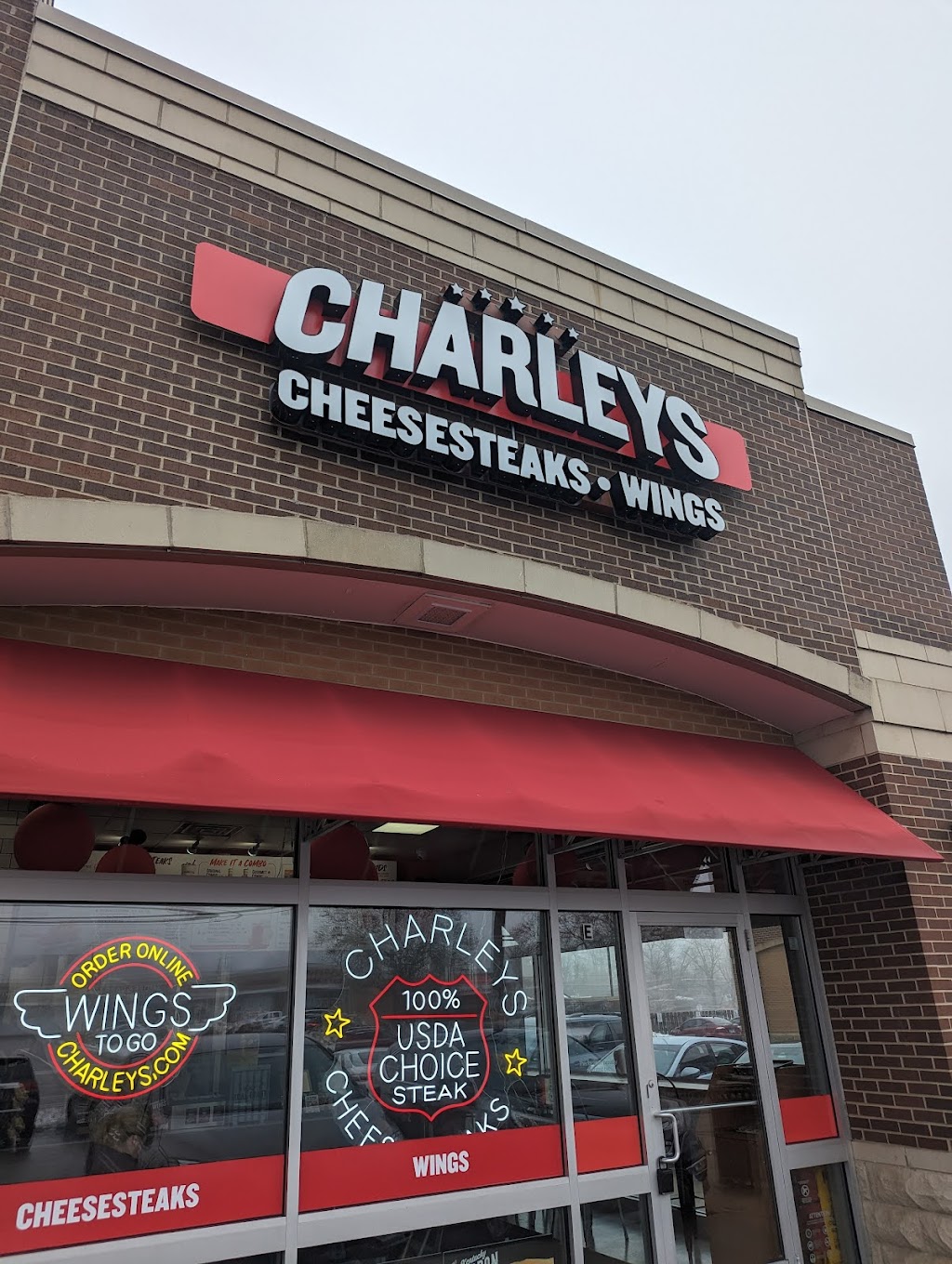 Charleys Cheesesteaks | restaurant | 7517 S Cass Ave Ste E, Darien, IL 60561, USA | 3312915005 OR +1 331-291-5005
