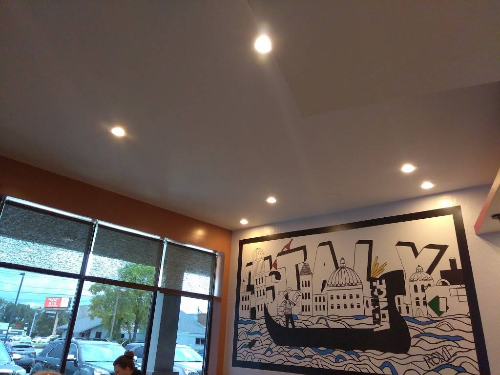 Zianos Italian Eatery | restaurant | 5907 Covington Rd, Fort Wayne, IN 46804, USA | 2604444348 OR +1 260-444-4348