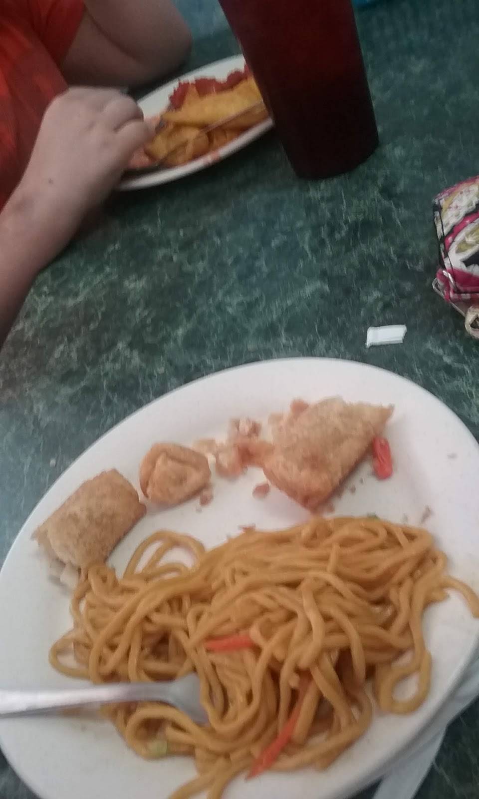 Day Day New Chinese Restaurants | restaurant | 160 8th St, McRae-Helena, GA 31037, USA | 2298685467 OR +1 229-868-5467