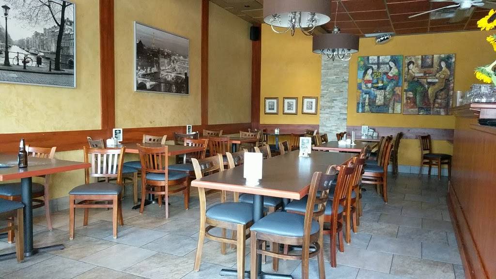 Montfort Mediterranean Grill | restaurant | 796 Brant St, Burlington, ON L7R 2J2, Canada | 9056321232 OR +1 905-632-1232