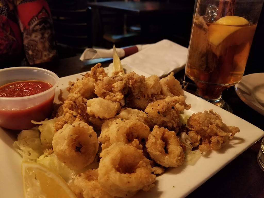 Golden Crust Pizza and Tap | restaurant | 4620 N Kedzie Ave, Chicago, IL 60625, USA | 7735395385 OR +1 773-539-5385