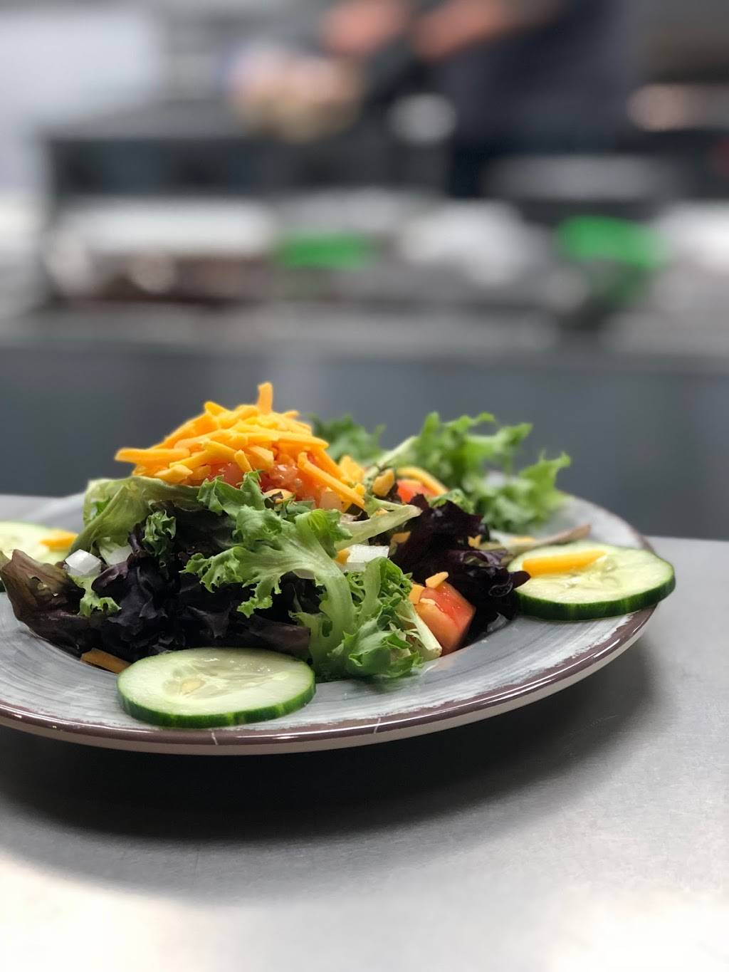 Carolina Smokehouse | restaurant | 9 Pavilion Ave S, Carolina Beach, NC 28428, USA | 9107071818 OR +1 910-707-1818