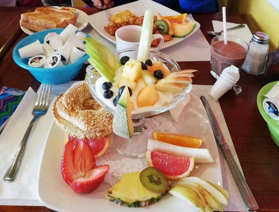 Fruit Oeufolie | restaurant | 275 Rue Hector-Lanthier, Saint-Eustache, QC J7P 5R1, Canada | 4504729117 OR +1 450-472-9117