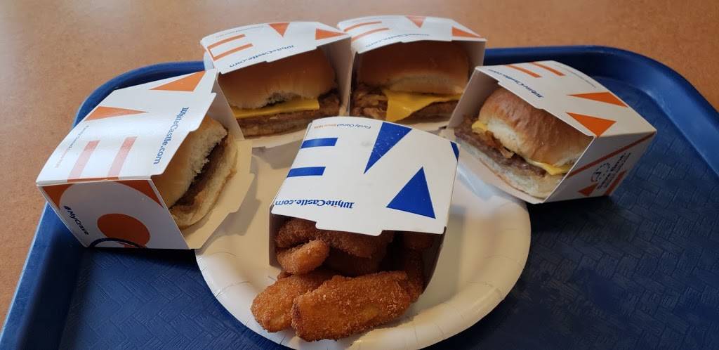 White Castle | restaurant | 680 W Karsch Blvd, Farmington, MO 63640, USA | 5737471094 OR +1 573-747-1094
