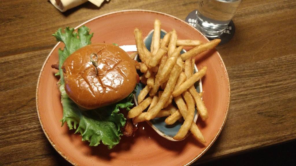 Tin Roost | restaurant | 840 W Penn St, North Liberty, IA 52317, USA | 3196262331 OR +1 319-626-2331