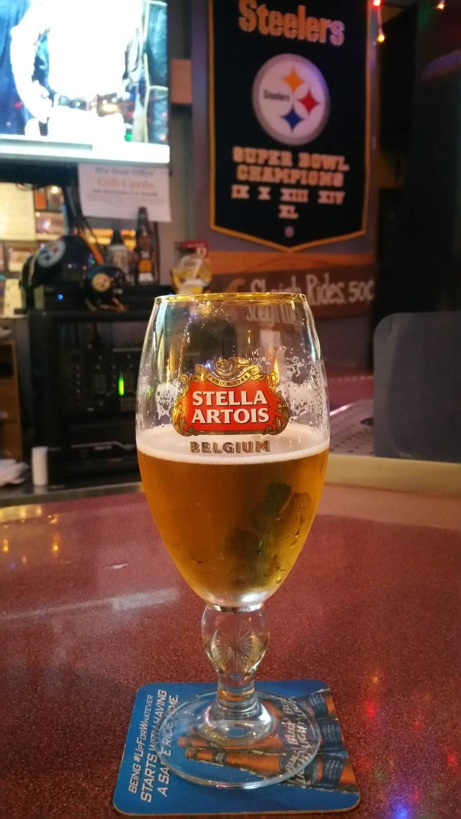 Chadwicks Sports Bar & Grill | restaurant | 2529 James St, Syracuse, NY 13206, USA | 3154310530 OR +1 315-431-0530