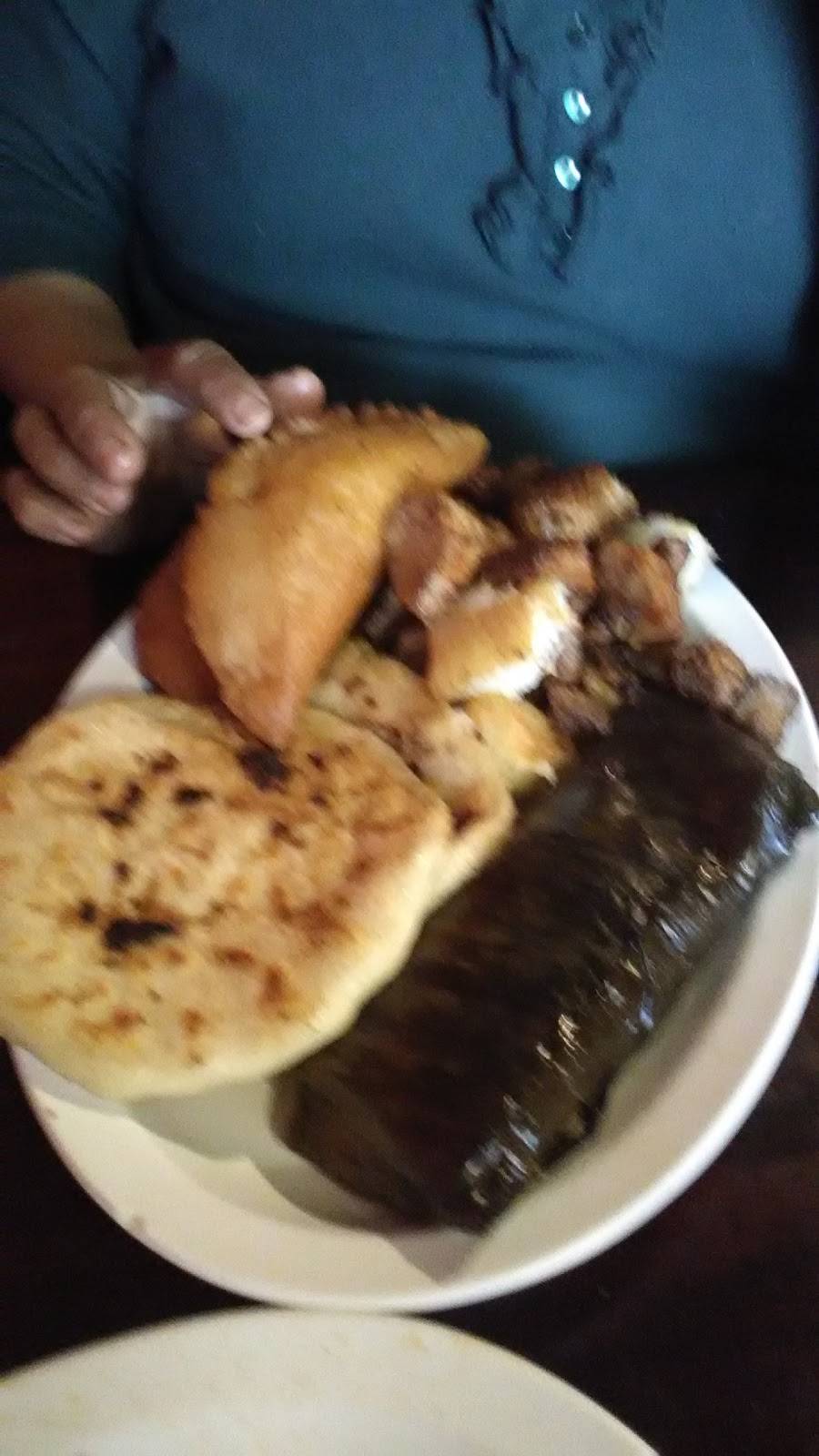 Antojitos Selenes #2 | restaurant | 4422 E Kings Canyon Rd, Fresno, CA 93702, USA | 5592510053 OR +1 559-251-0053