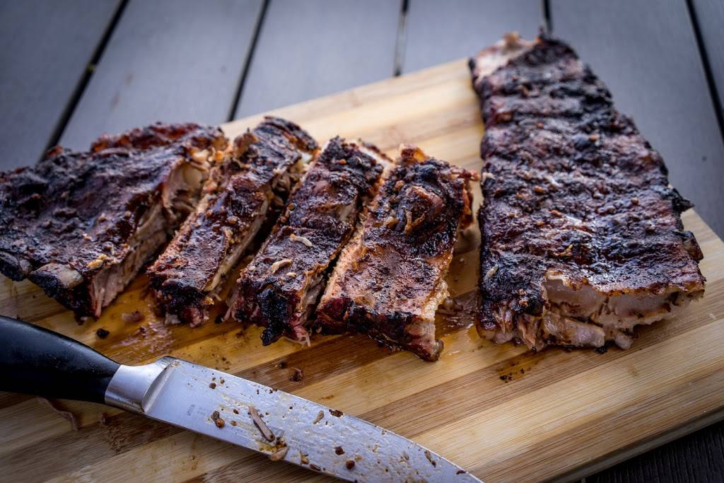 Skinny Black BBQ & More | restaurant | 3102 Martin Luther King Dr, San Antonio, TX 78220, USA | 2104550792 OR +1 210-455-0792