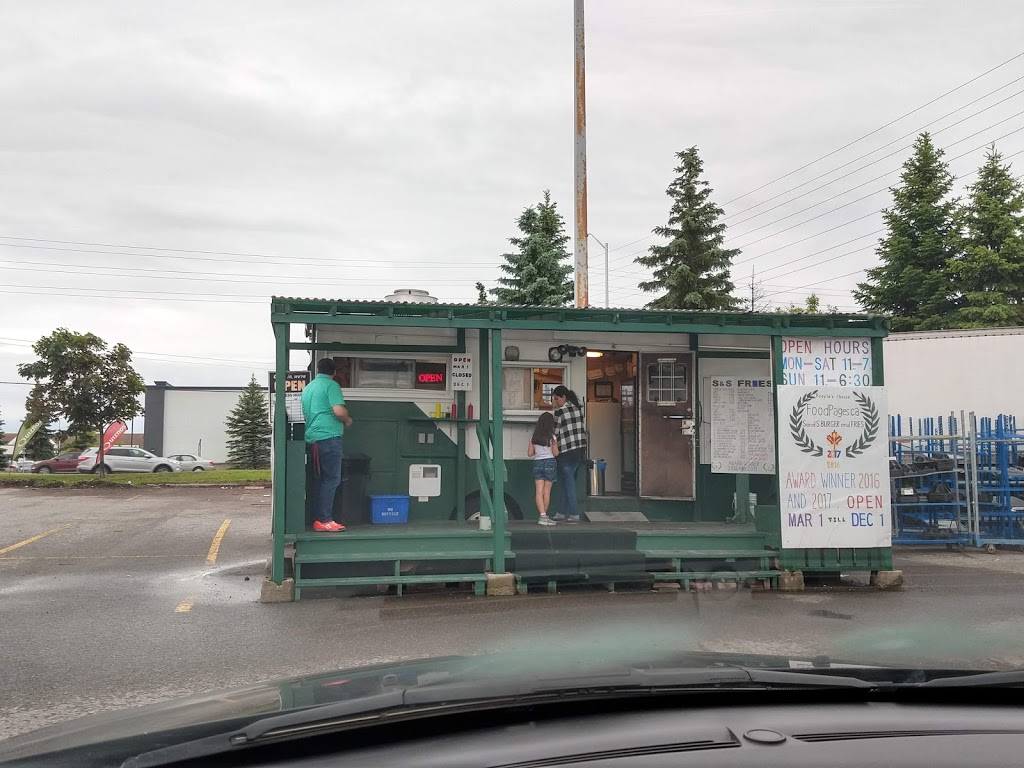 S&S Fries | restaurant | 2283-2421 Greenbank Rd, Nepean, ON K2J 2B2, Canada | 6137968828 OR +1 613-796-8828