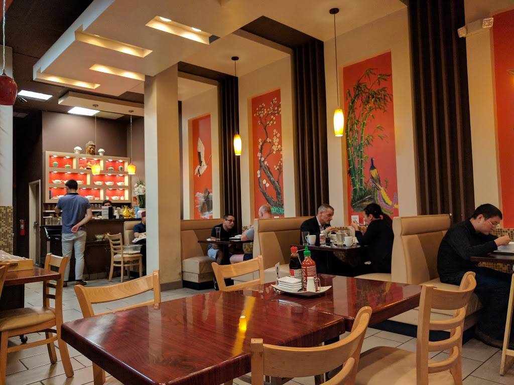 Pho 7 Vienna | restaurant | 8377 Leesburg Pike, Vienna, VA 22182, USA | 7038217777 OR +1 703-821-7777