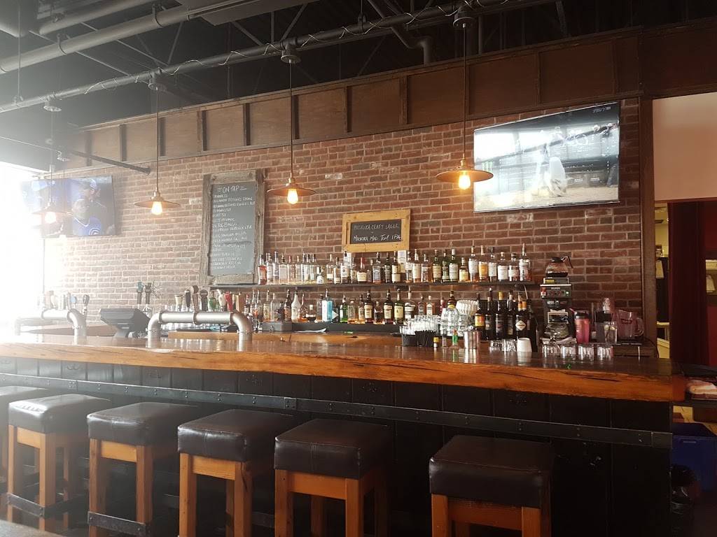 Red House West | restaurant | 629 Fortune Crescent, Kingston, ON K7P 0L5, Canada | 6133843999 OR +1 613-384-3999