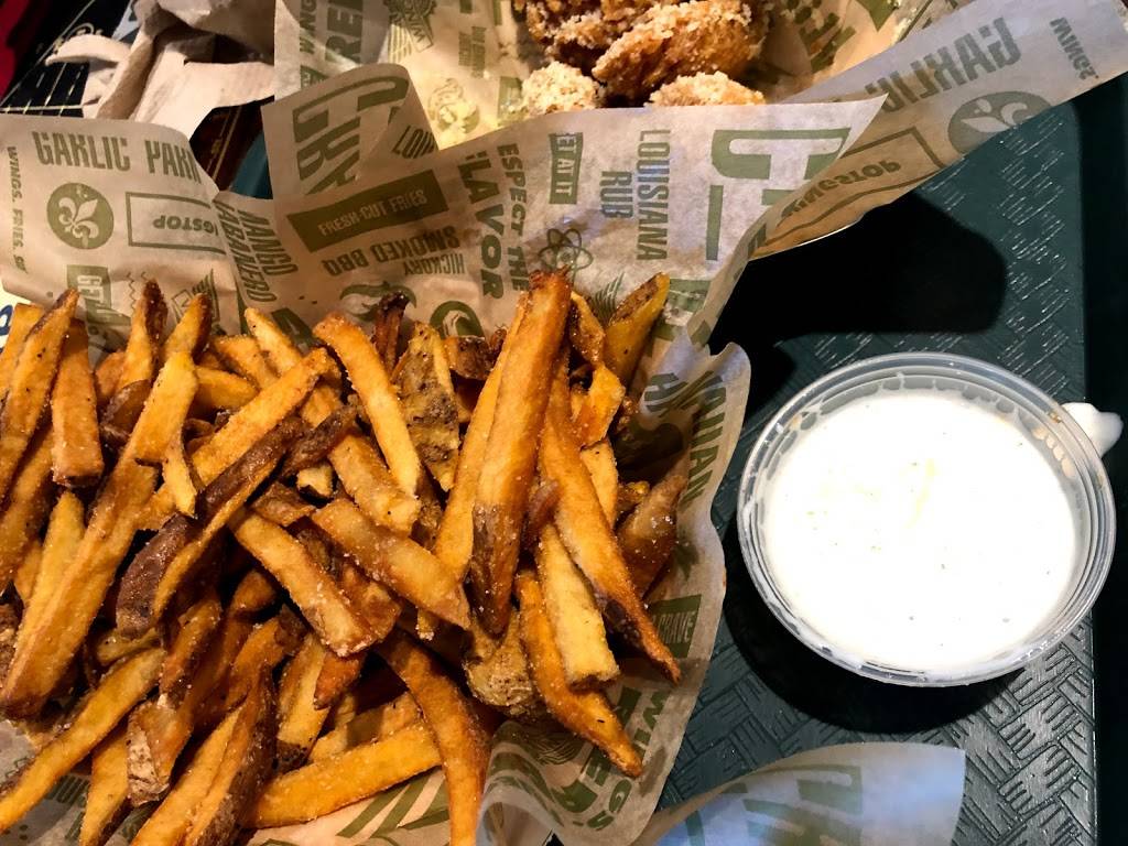 Wingstop | restaurant | 21134 US-281, San Antonio, TX 78258, USA | 2104949464 OR +1 210-494-9464