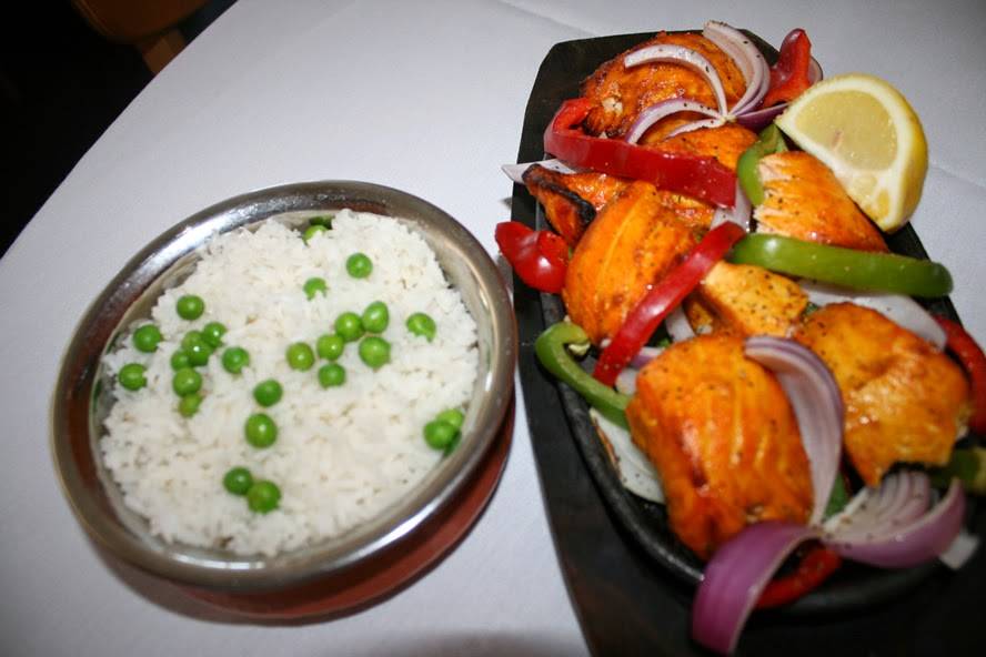 Himalayan Tandoori and Curry House | restaurant | 1645 Solano Ave, Berkeley, CA 94707, USA | 5105264915 OR +1 510-526-4915