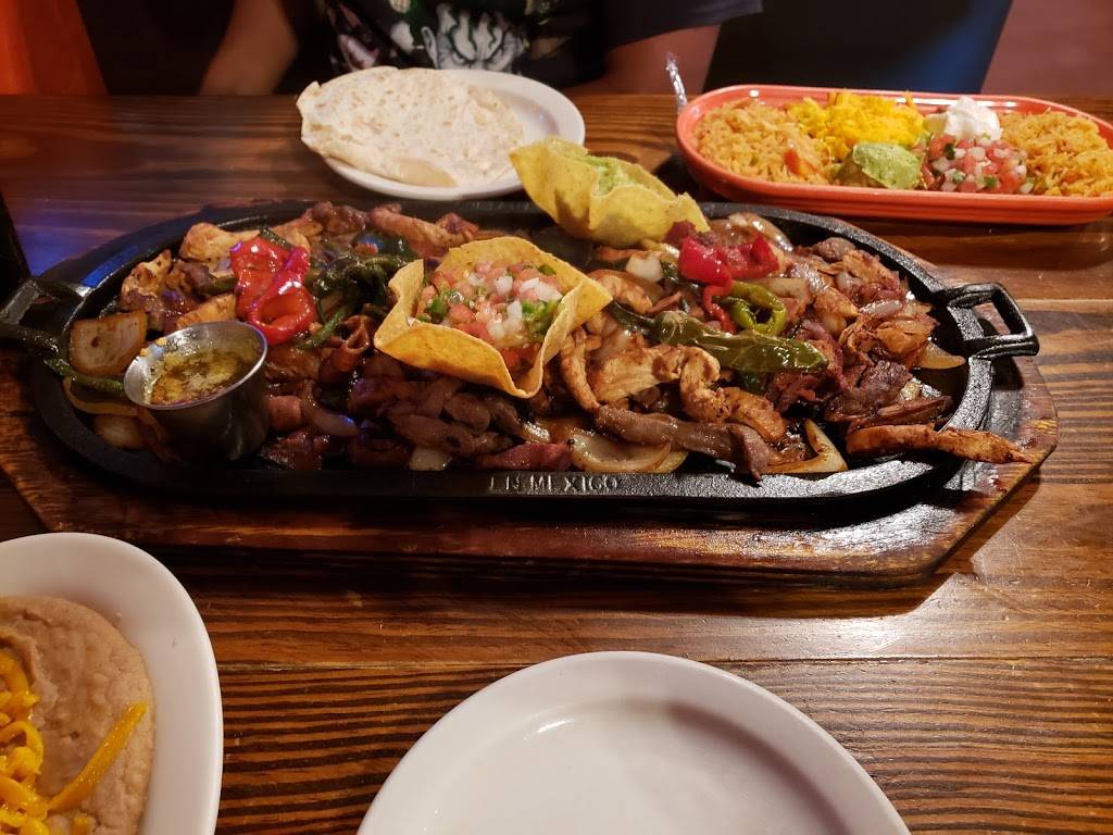 Rancho Grande | restaurant | 212 N Adams St, Carthage, TX 75633, USA | 9036933106 OR +1 903-693-3106