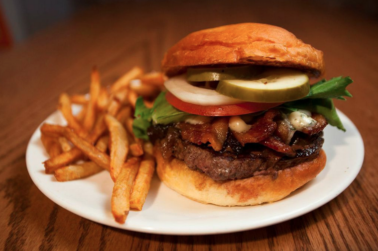 Park Burger - Pearl | restaurant | 1890 S Pearl St, Denver, CO 80210, USA | 7202429951 OR +1 720-242-9951