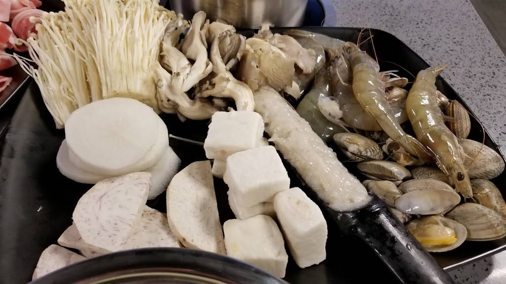 Kung Fu hot pot | restaurant | 230 E Main St Ste 207, Newark, DE 19711, USA | 3029683688 OR +1 302-968-3688