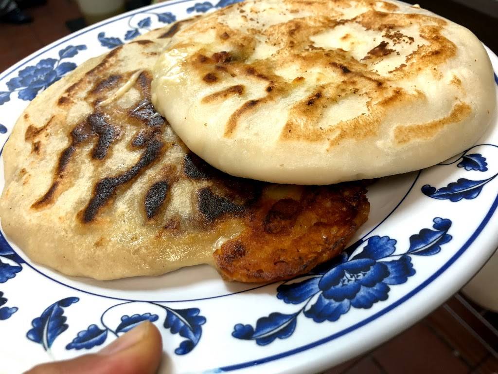 Ilobasqueño Restaurant | restaurant | 5027 Melrose Ave, Los Angeles, CA 90038, USA | 3234680119 OR +1 323-468-0119