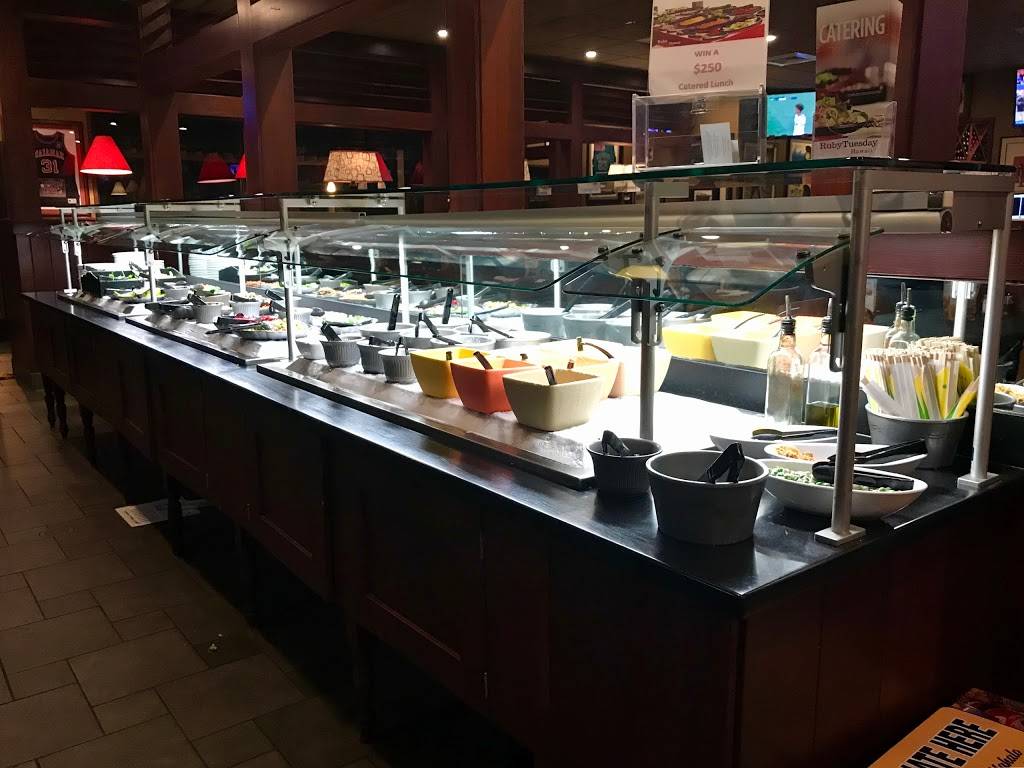 Ruby Tuesday | restaurant | 4450 Kapolei Pkwy, Kapolei, HI 96707, USA | 8084921395 OR +1 808-492-1395