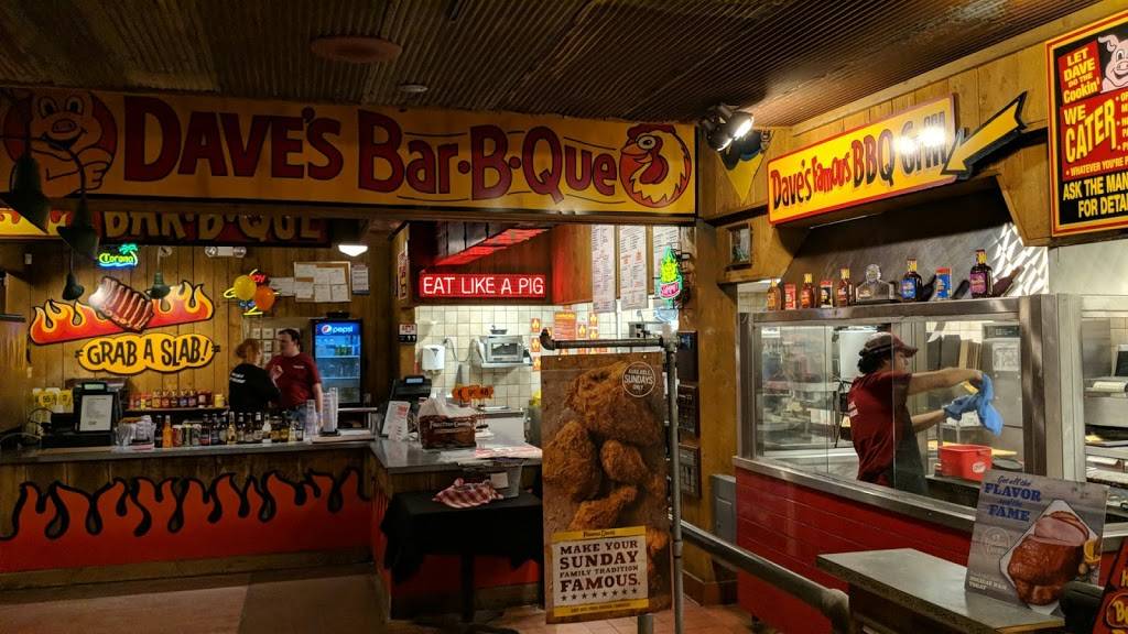 Famous Daves Bar-B-Que | restaurant | 7593 147th St W, Apple Valley, MN 55124, USA | 9528916400 OR +1 952-891-6400