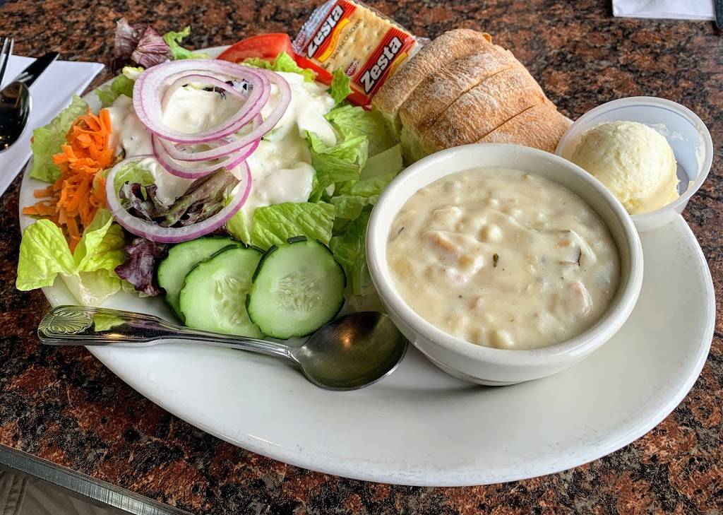 Downriggers on the Water | restaurant | 115 E Railroad Ave #207, Port Angeles, WA 98362, USA | 3604522700 OR +1 360-452-2700