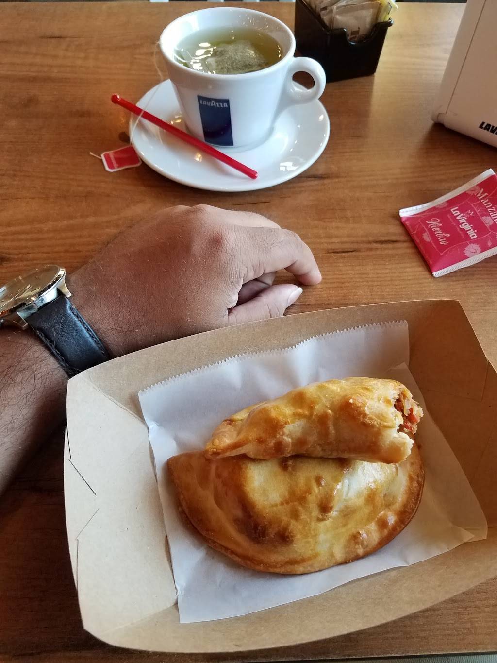 Gauchos Gourmet Market | bakery | 14291 SW 42nd St, Miami, FL 33175, USA | 3054180887 OR +1 305-418-0887