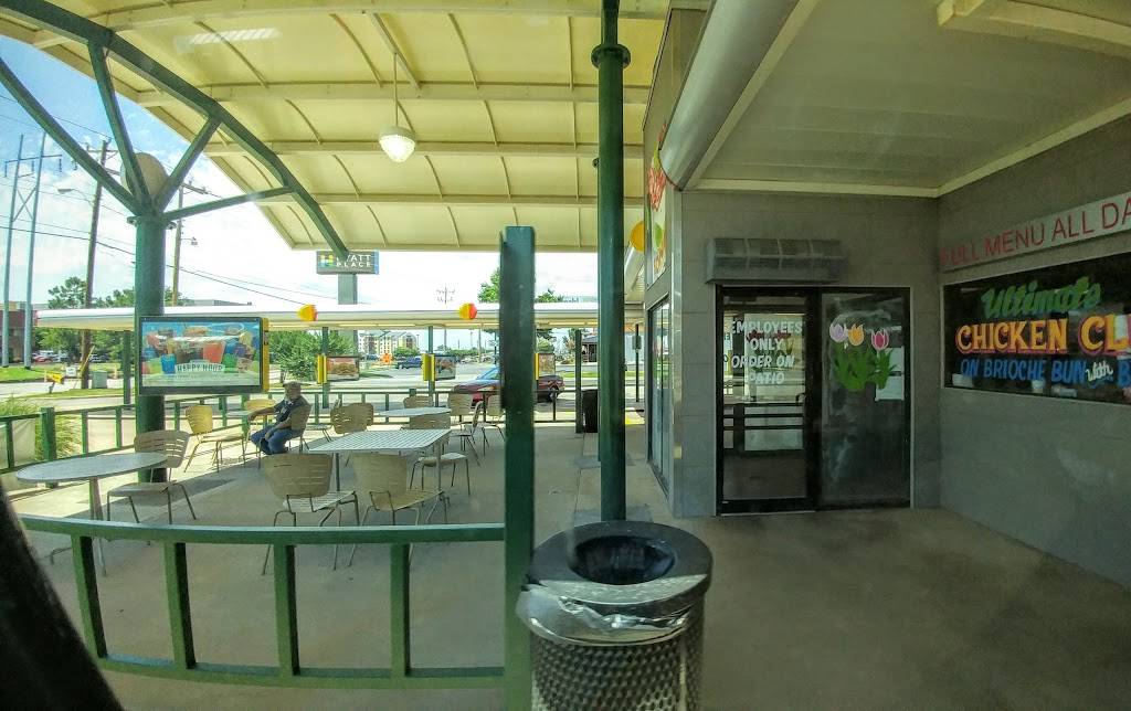 Sonic Drive-In | restaurant | 1900 S Meridian Ave, Oklahoma City, OK 73108, USA | 4056861900 OR +1 405-686-1900