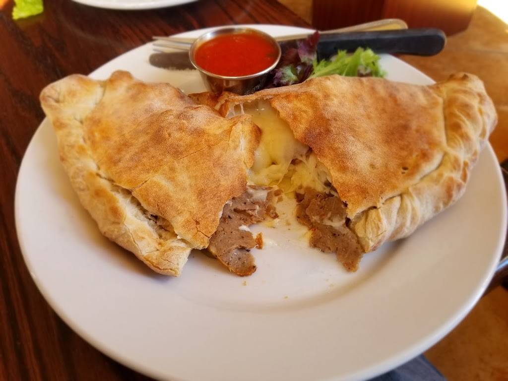 Palermo Pasta House | restaurant | 112 E Main St, Round Rock, TX 78664, USA | 5123693952 OR +1 512-369-3952