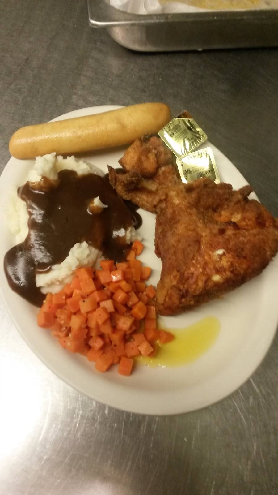 Moonlight Landing Bar & Grill | restaurant | 1162 Half Moon Lake Dr, Mosinee, WI 54455, USA | 7156931900 OR +1 715-693-1900