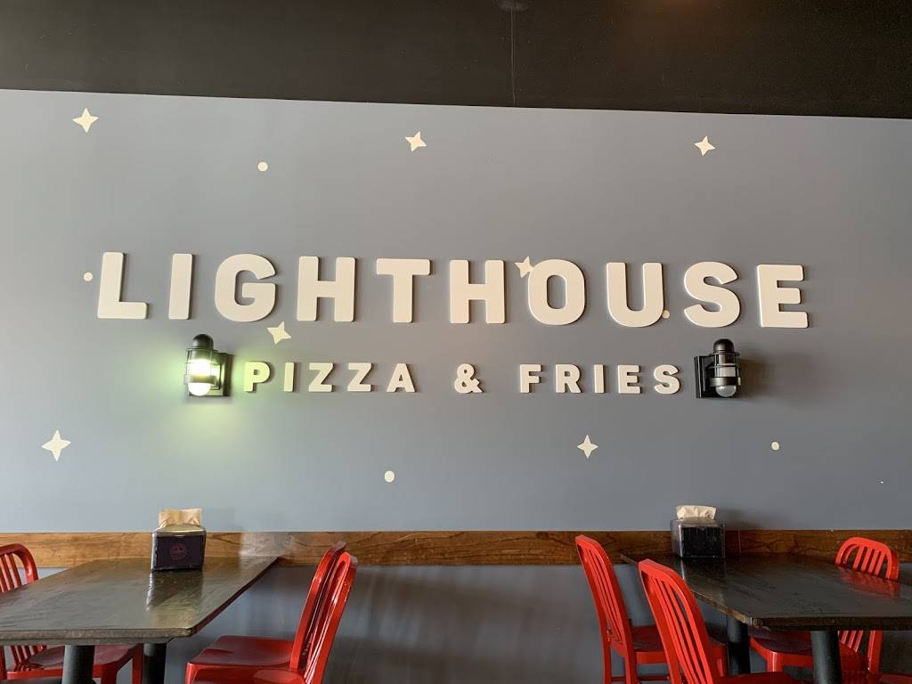 Lighthouse Pizza | restaurant | 1004 S 74th Plaza, Omaha, NE 68114, USA | 4029326660 OR +1 402-932-6660