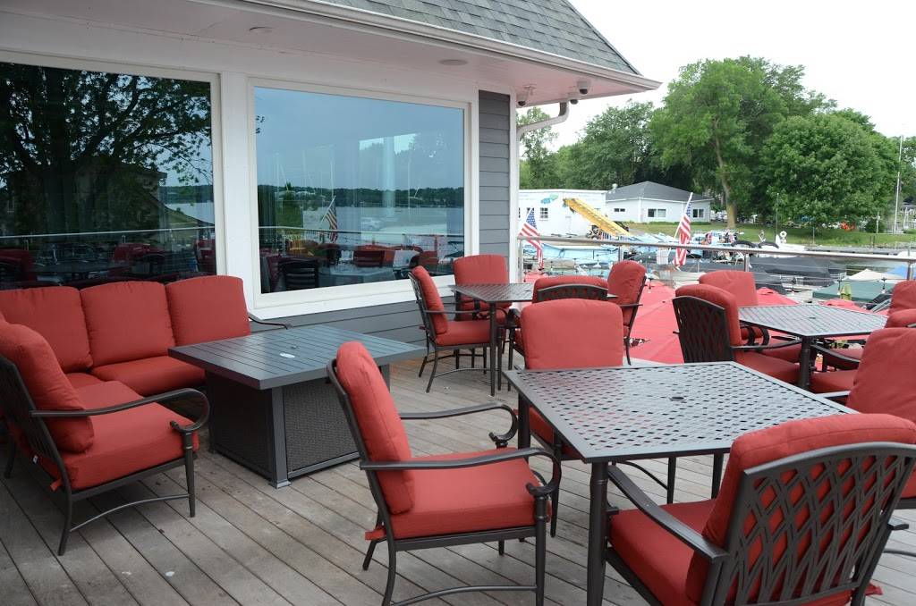 Edgewater Supper Club | restaurant | W278N2315 Prospect Ave Ste 100, Pewaukee, WI 53072, USA | 2626966245 OR +1 262-696-6245