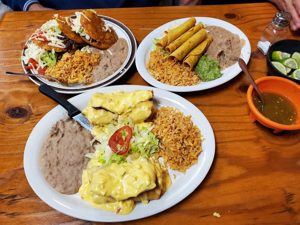 Lucys Cafe North | restaurant | 10025 Dyer St, El Paso, TX 79924, USA | 9156265002 OR +1 915-626-5002