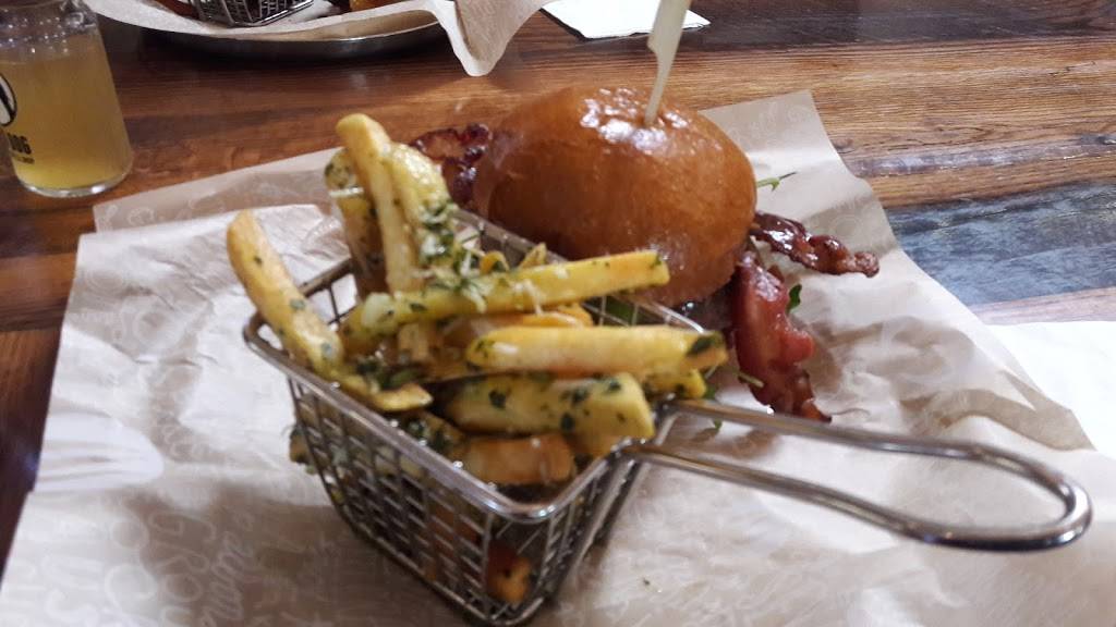 Lama Dog Tap Room + Bottle Shop | restaurant | 116 Santa Barbara St, Santa Barbara, CA 93101, USA | 8058803364 OR +1 805-880-3364