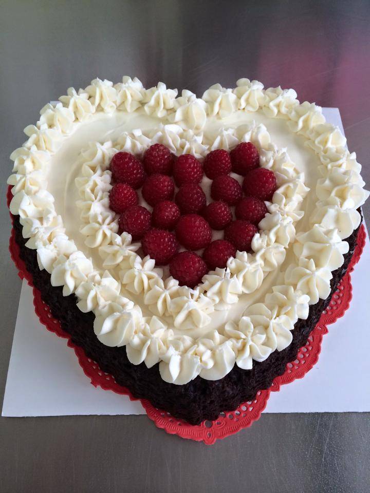 The Wild Muffin | bakery | 998B Davidson Dr, Nashville, TN 37205, USA | 6153533998 OR +1 615-353-3998